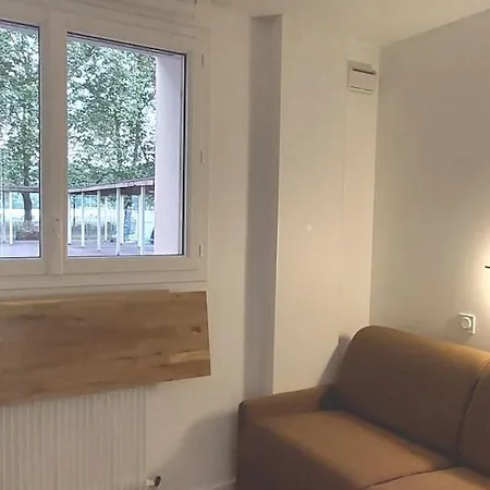 & Le Nid Du - Lakefront Apartment Annecy